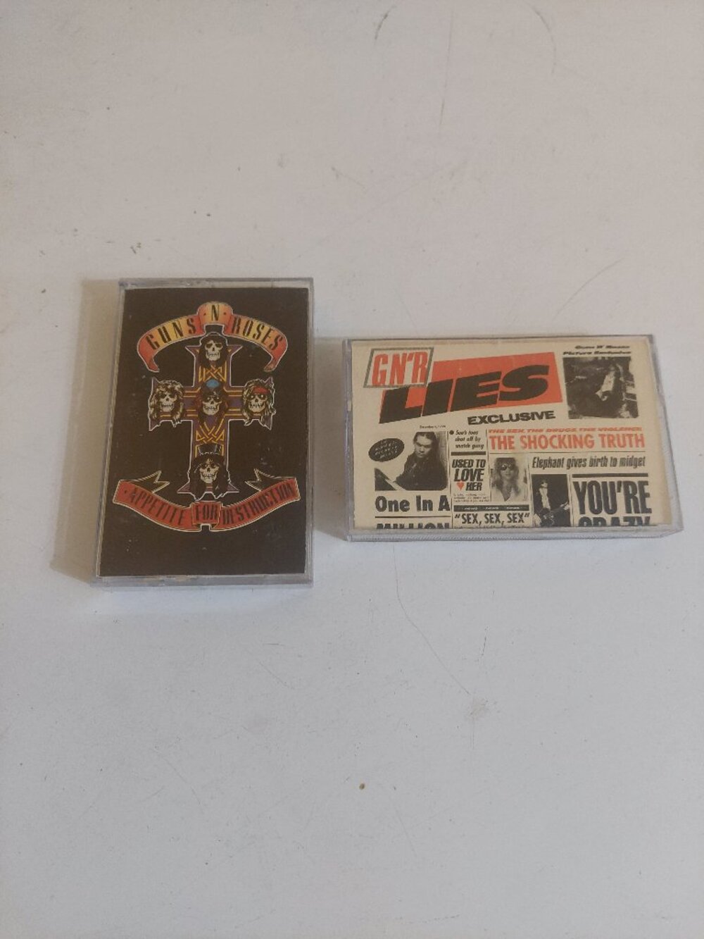 2 Guns N' Roses Cassette Tapes Appetite for Destruction 1987 & GN'R Lies 1988